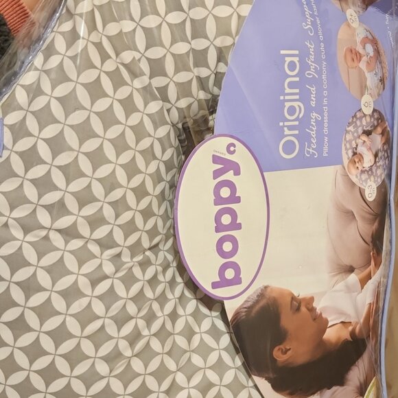 Boppy breastfeeding infant pillow - Picture 2 of 3